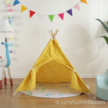 Anak-anak Bermain Tenda Indian Teepee